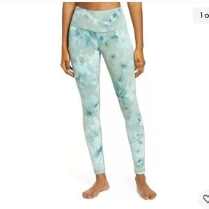Zella Spray Dye High Waist Leggings Green Topiary / Tie Dye- Medium